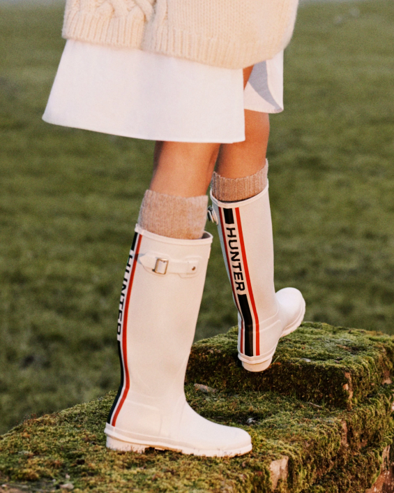 mujer botas de lluvia altas con logo tricolor en la parte posterior 628414 Hunter