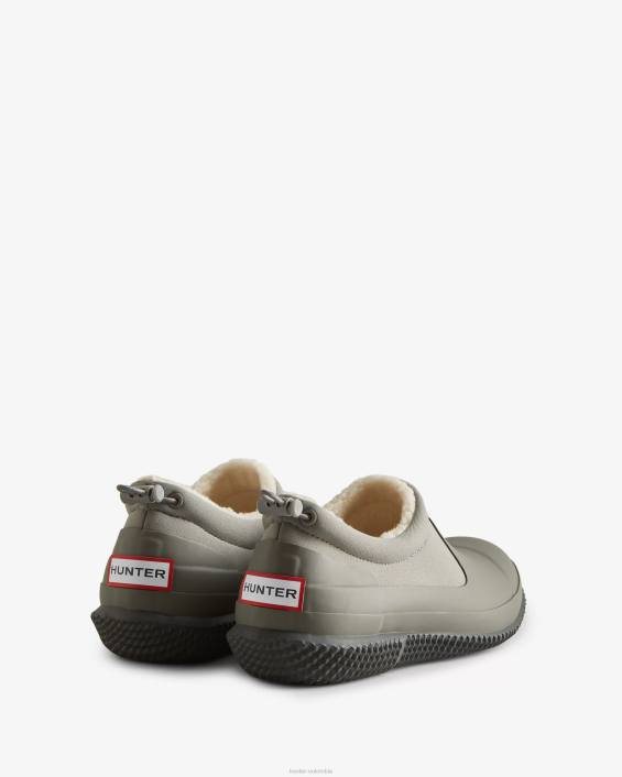 mujer zapato de piel de oveja vegano aislado 6284265 Hunter