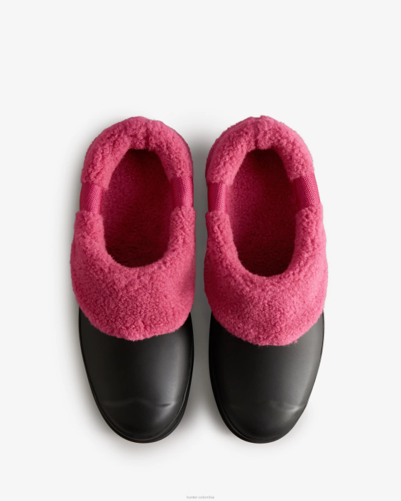 mujer jugar zuecos aislados de piel de oveja vegana 6284259 Hunter